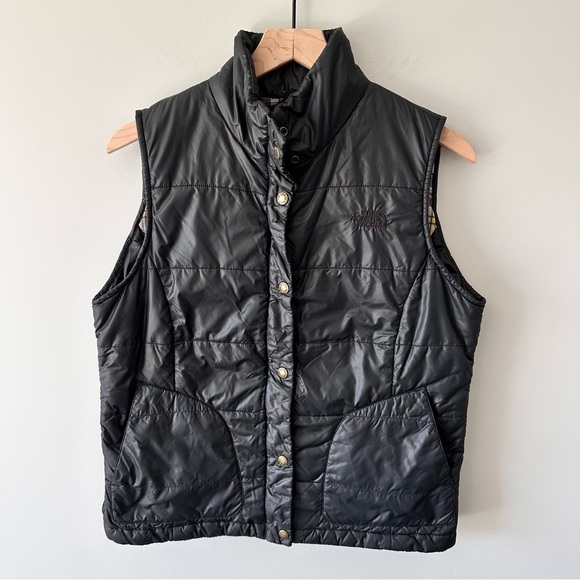 The North Face Jackets & Blazers - The North Face Lined Primaloft Puffer Vest Black Womens Large Snaps